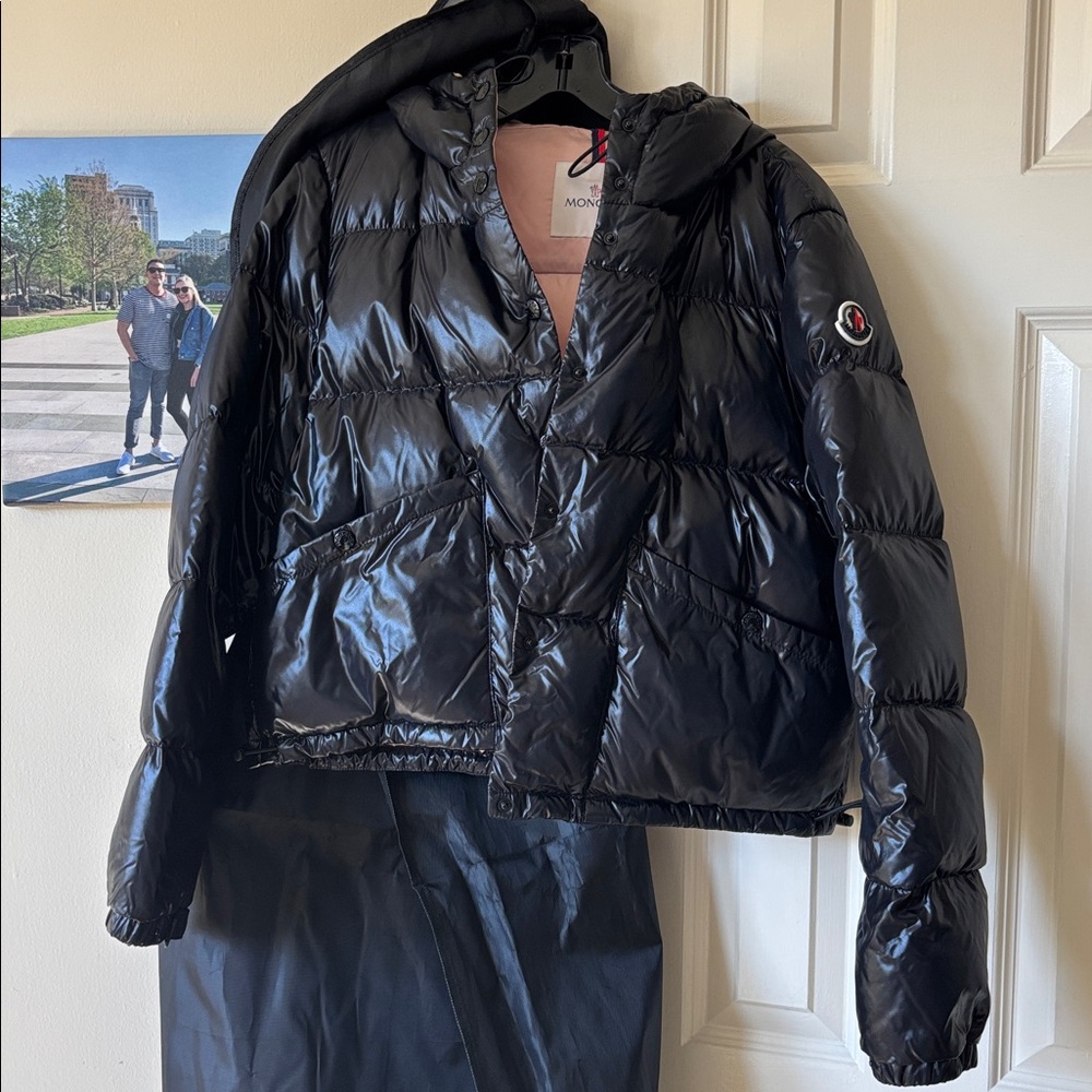 Moncler Barnadette down Puffer Jacket worn 2x (size 4 US 8-10)